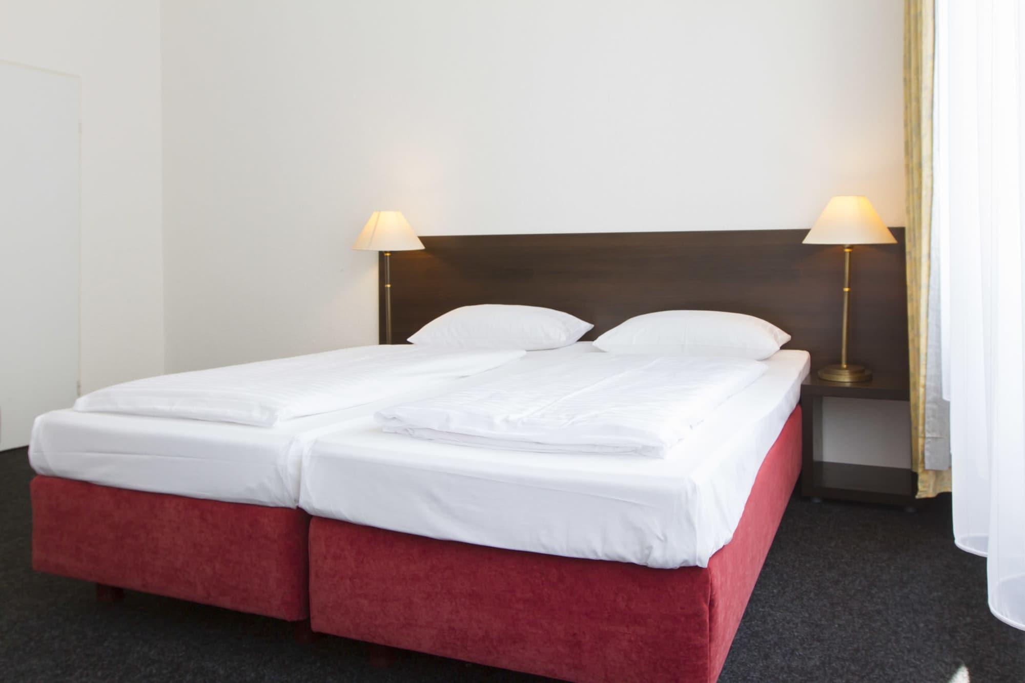 Vega Aparthotel