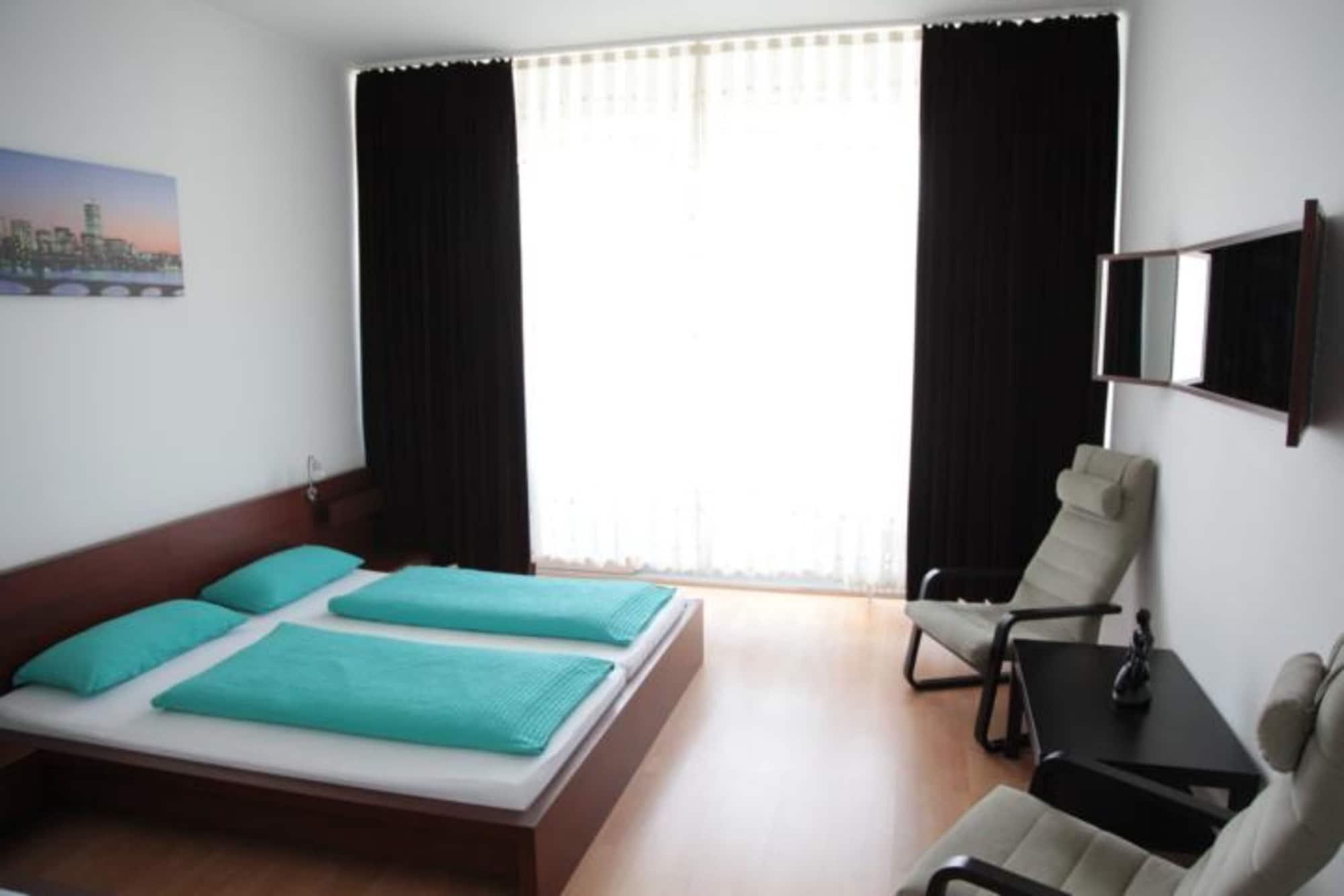 Vega Aparthotel