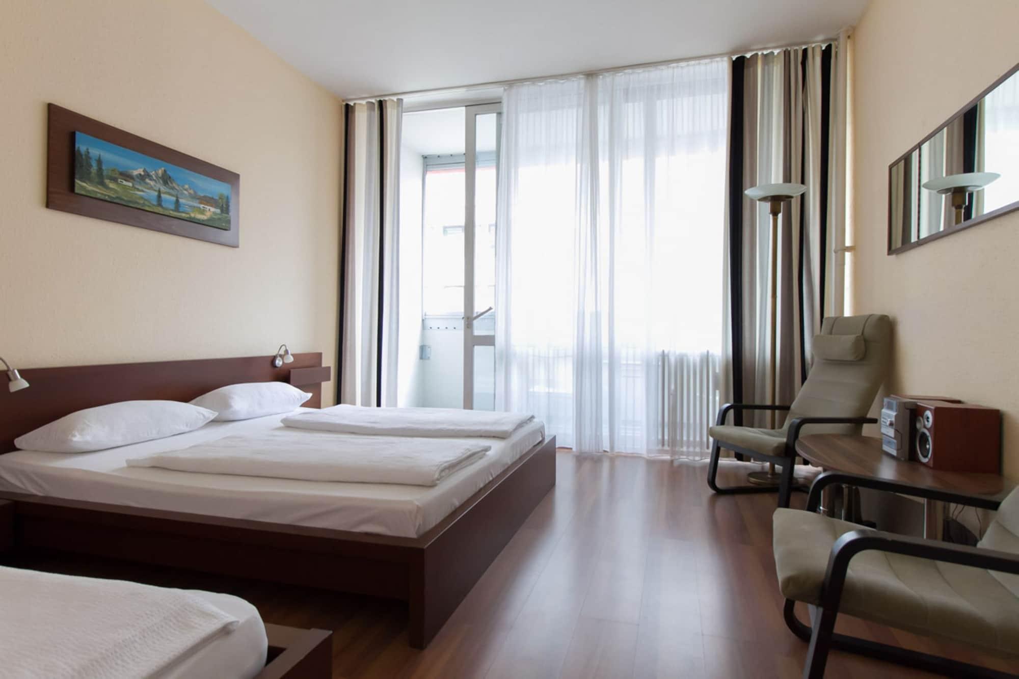 Vega Aparthotel 3*