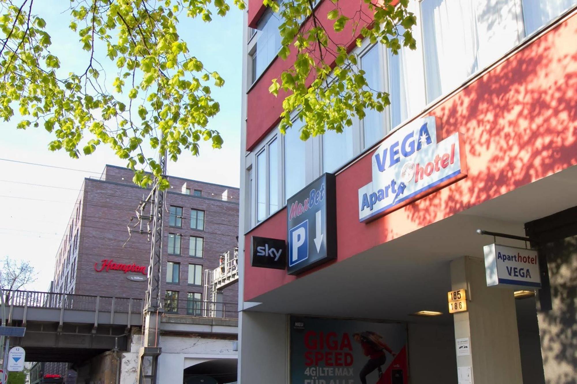 Aparthotel Vega 3*